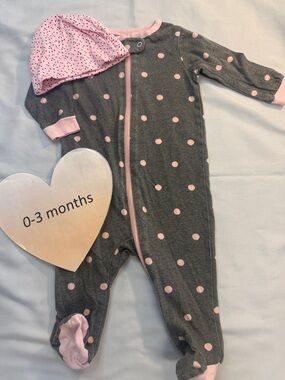 Gerber - Gray and Pink Footie One Piece Sleeper with Polka Dots and matching hat